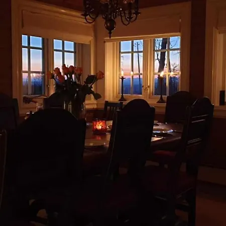 Luxembu - 4 Bedroom *