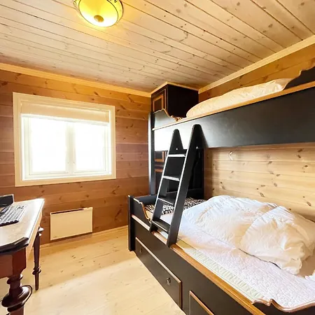 Luxembu - 4 Bedroom With A Fantastic View Gol