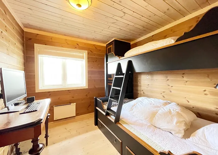 Luxembu - 4 Bedroom With A Fantastic View Gol